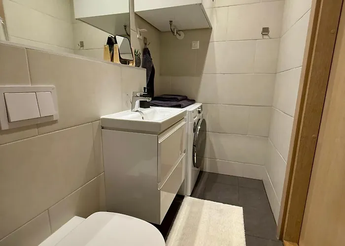 Apartament Vaikne Kesklinna Korter *